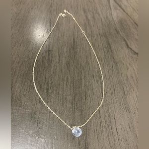 Woman’s necklace